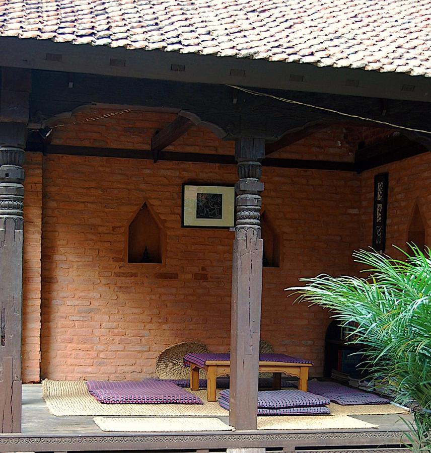 Newa Chen Historic House Unesco Lalitpur Esterno foto