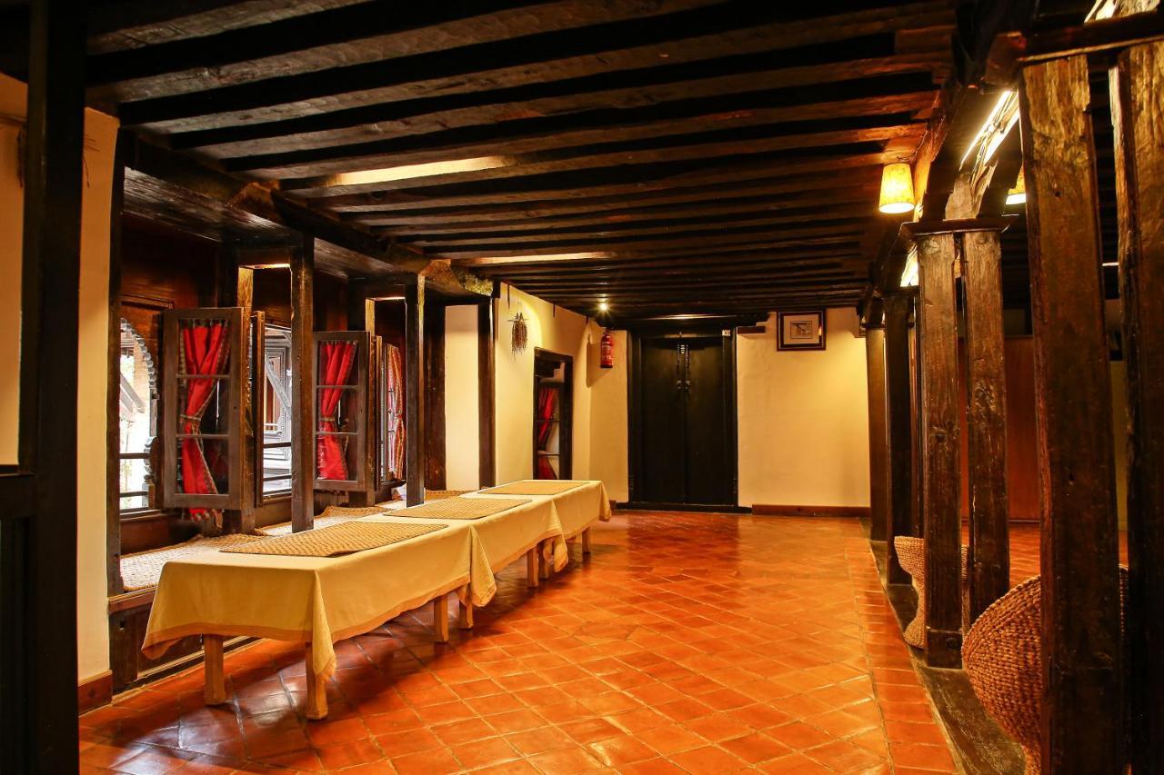 Newa Chen Historic House Unesco Lalitpur Esterno foto