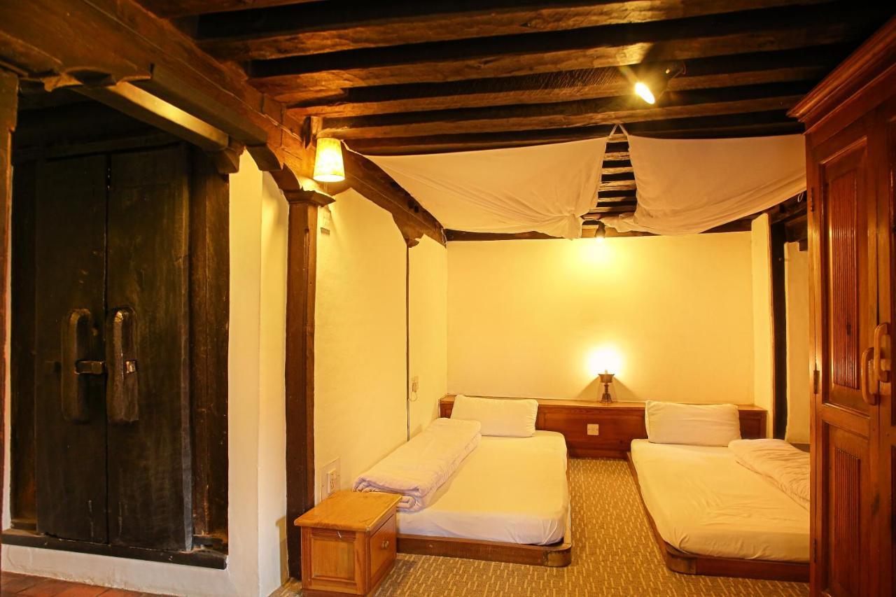 Newa Chen Historic House Unesco Lalitpur Esterno foto
